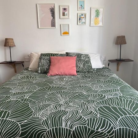 Flor De Famara Apartment ภายนอก รูปภาพ