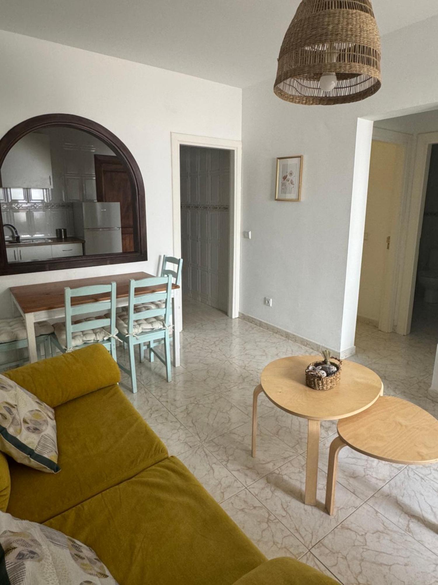 Flor De Famara Apartment ภายนอก รูปภาพ